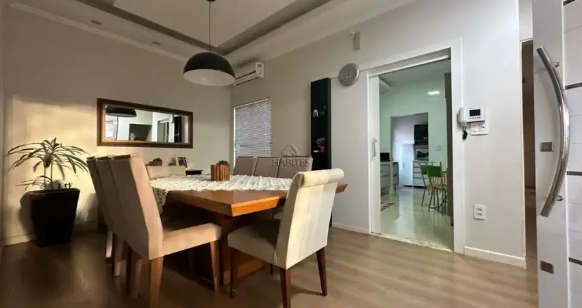 Casa com 3 quartos à venda na Vila Santa Therezinha de Menino Jesus, Botucatu