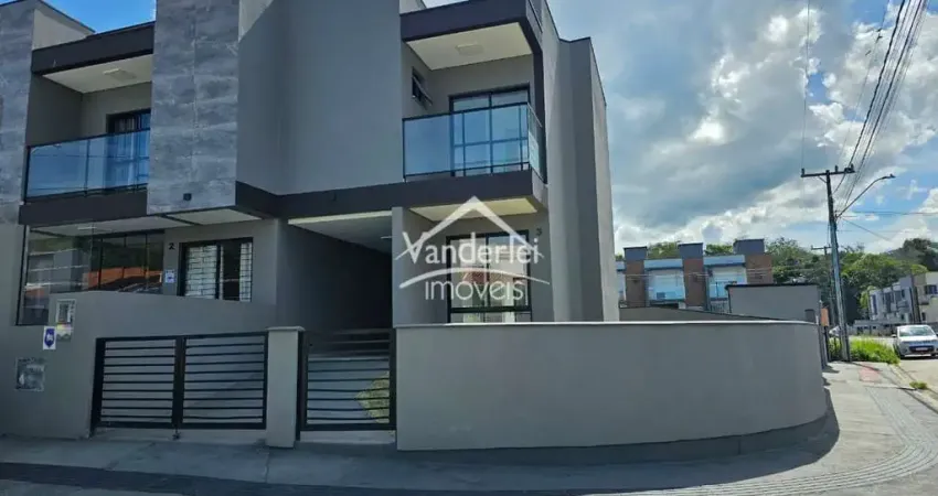 Sobrado no vale verde de 89m² com 2 suítes e garagem coberta no bairro bela vista em palhoça - sc com valores a partir de: