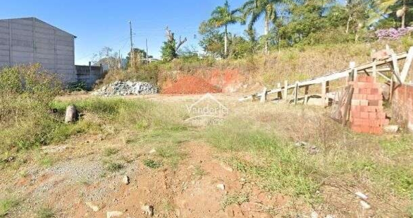 Terreno 611m² no bairro Alto Aririu em Palhoça - SC