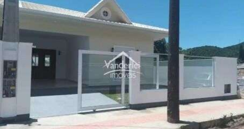 Casa na Praia de Fora, 87m²com 03 quartos, sendo 01 suíte  em Palhoça - SC