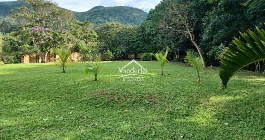Terreno com 1300m² contrato de compra e venda no bairro Enseada de Brito em Palhoça/SC