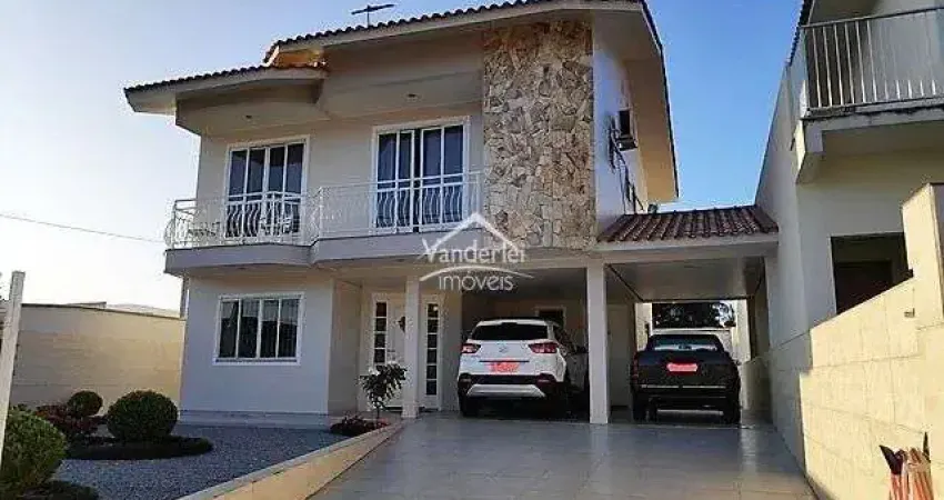 Casa de alto padrão com 03 quartos, sendo 01 suíte no centro em palhoça - sc