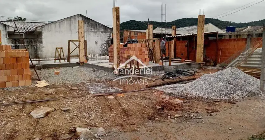 Casa com 2 quartos à venda no Forquilhas, São José