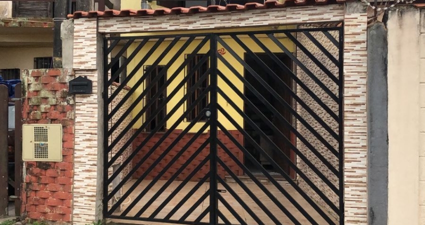 Casa com 2 quartos à venda na Avenida Presidente Kennedy, Solemar, Praia Grande