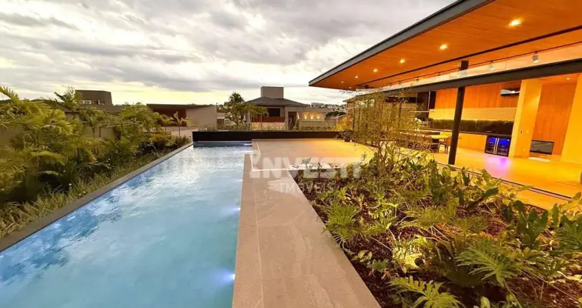 Casa em condomínio fechado com 5 quartos à venda na Avenida Diógenes Dolival Sampaio, Jardins Munique, Goiânia