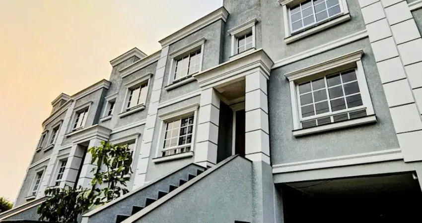 Vendo Incrível Sobrado Alto Padrão, Bairro Garcia - Blumenau