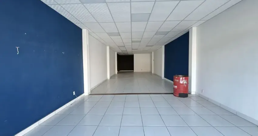Sala comercial para locação no bairro Itoupava Norte.