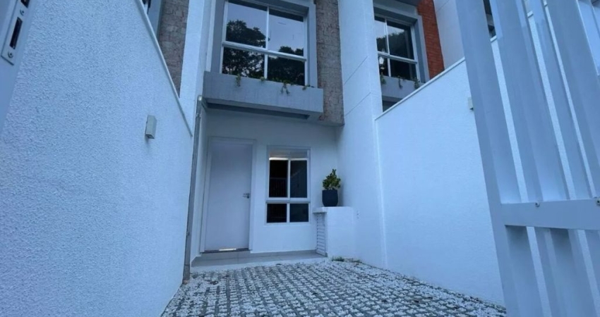 Vendo Sobrado Semi Mobiliado, 02 Quartos - Bairro Itoupava Seca