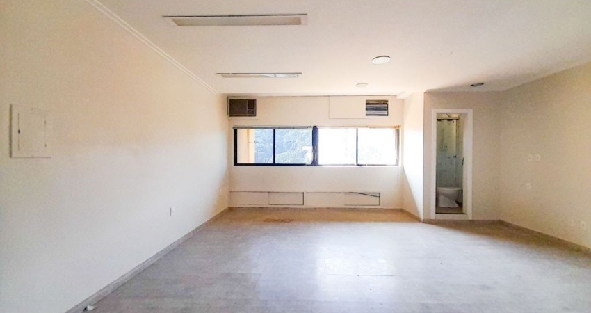 Vendo Ampla Sala Comercial em Centro Clínico - Bairro Garcia