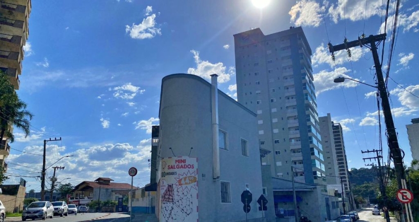 Alugo Sala Comercial, Piso Superior 100m², Bairro Velha - Blumenau