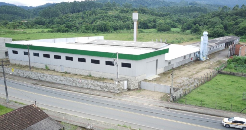 Alugo e Vendo Complexo Industrial com Equipamentos (3.765,08m²) - Indaial