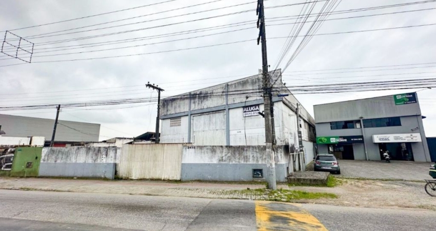 Vendo Ótimo Galpão com 590m², Bairro Cordeiros - Cidade de Itajaí