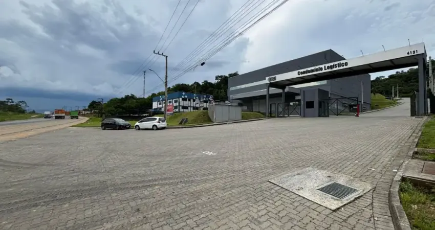Alugo Amplo Galpão Totalmente Novo - Cidade de Indaial/SC