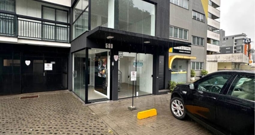 Alugo Sala Comercial com 70m², Bairro Velha - Blumenau