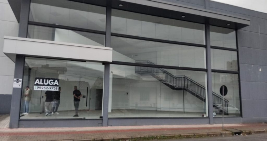Alugo Sala Comercial com 164m², Bairro Santa Terezinha - Brusque