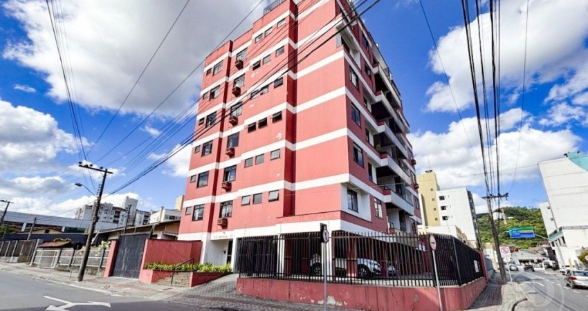 Apartamento com 3 quartos para alugar na Rua Alberto Müller, 1, Vila Formosa, Blumenau