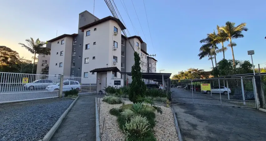 Apartamento para locação com quadra de areia - no bairro água verde