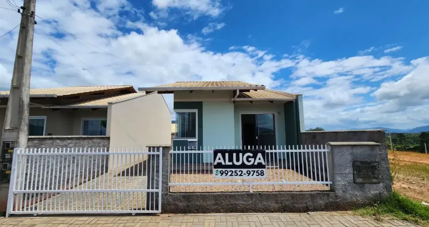 Casa com 2 quartos para alugar na Rua Ella Jennrich, 60, Arapongas, Indaial