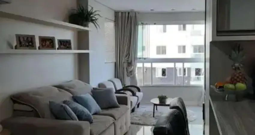 Apartamento com 3 quartos para alugar na Rua Lauro Muller, 306, Centro, Itajaí