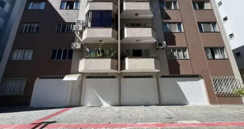 Apartamento com 2 quartos para alugar na Julio Wilerding, 227, Fazenda, Itajaí