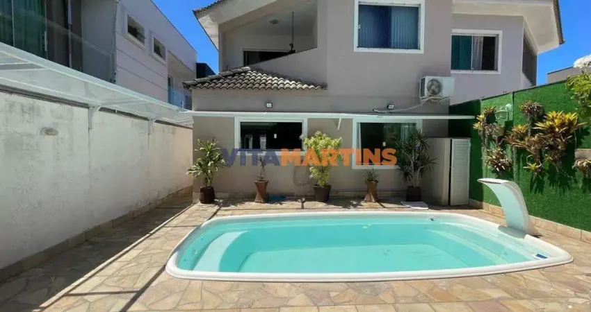 Casa Duplex 4 Quartos (2 suítes) com Piscina à venda no Novo Portinho, Cabo Frio/RJ