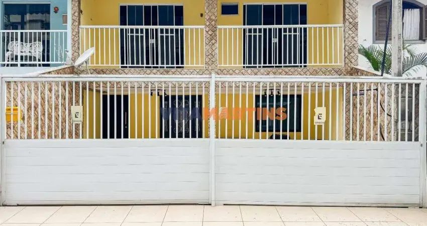 Casa Duplex a 100m da Praia do Forte com 4 quartos (2 suítes) - Vila Nova