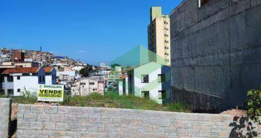 Terreno à venda, 143 m² por R$ 260.000,00 - Santa Terezinha - São Bernardo do Campo/SP