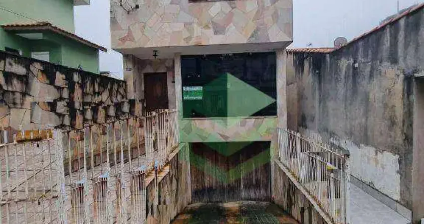Sobrado à venda, 206 m² por R$ 690.000,00 - Santa Terezinha - São Bernardo do Campo/SP