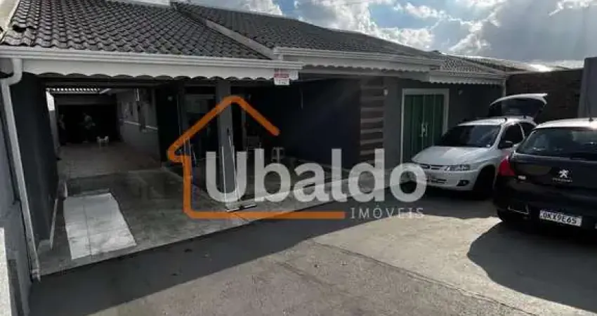 Fantástica casa de alto padrão à venda no Passaúna - Araucária.