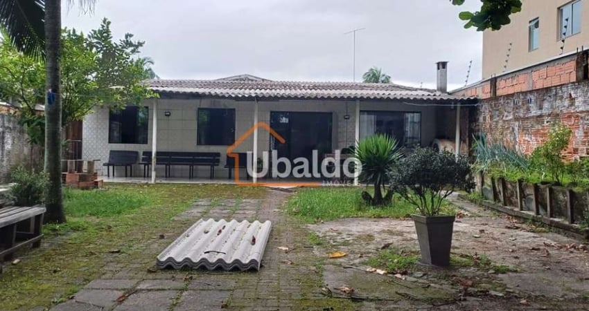 Casa com 2 quartos à venda na Rua dos Diamantes, 284, Jardim Ouro Fino, Paranaguá