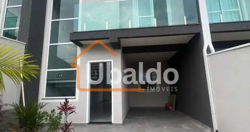 Casa com 3 quartos à venda na Avenida Brasil, 1575, Iguaçu, Araucária