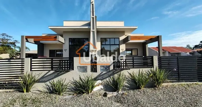Casa com 2 quartos à venda na Rua 2540 Jurupará, 1217, Centro, Itapoá
