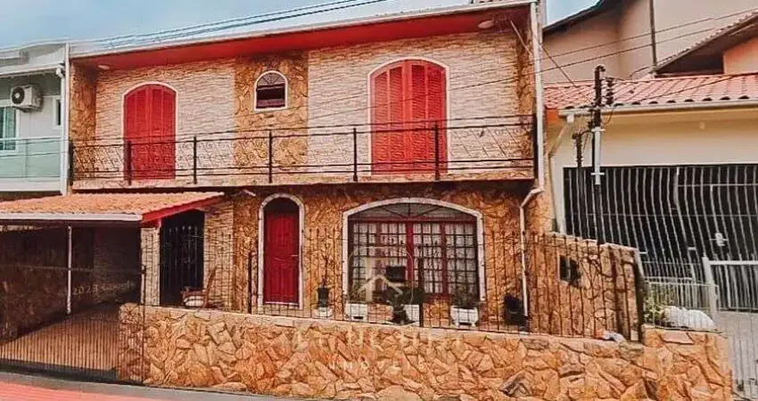 Casa em Bela Vista, São José/SC