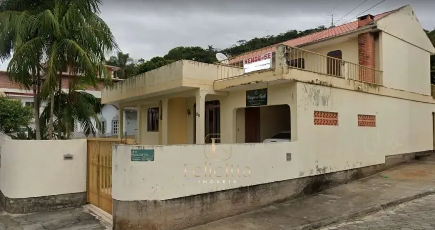 Casa com 3 quartos à venda no Forquilhas, São José 
