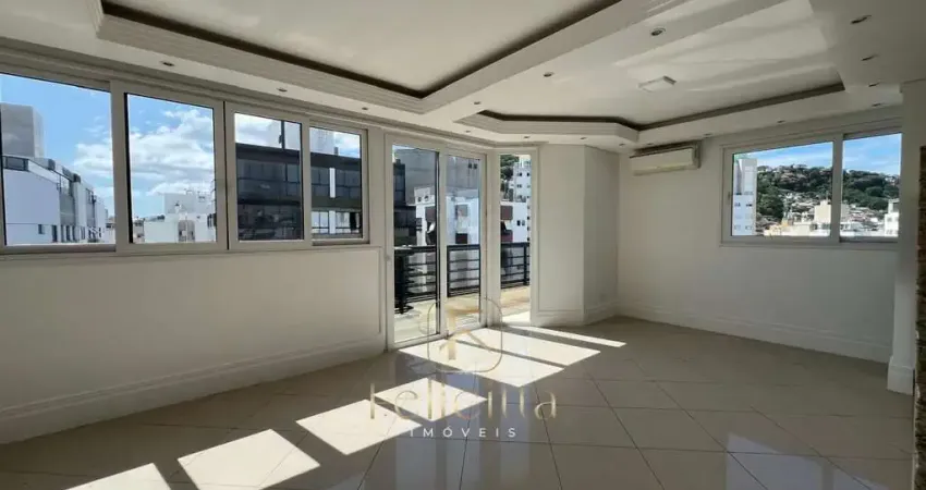 Cobertura Duplex com 03 suites no Centro em Florianópolis/SC