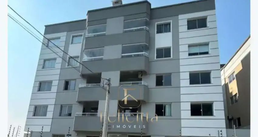 Apartamento com 02 dormitórios em Serraria, São José/SC
