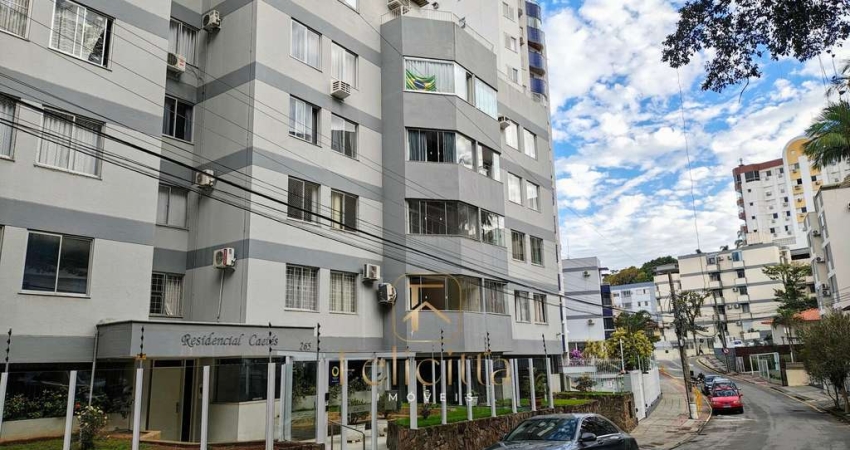 Apartamento com 03 dormitórios 01 suíte em Coqueiros, Florianópolis/SC