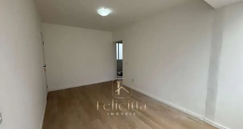 Apartamento de 03 dormitórios, à venda, no bairro Campinas em São José-SC
