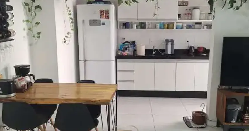 Apartamento com 01 dormitório no bairro Centro Histórico, em São José/SC