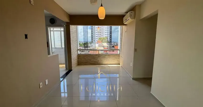 Apartamento com 03 dormitórios no bairro barreiros em são josé!