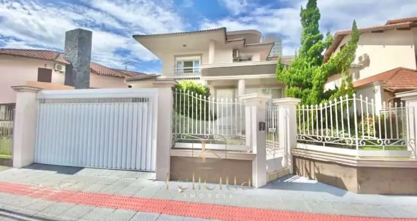 Casa sobrado com 03 dormitórios 02 suítes no bairro palhoça/sc