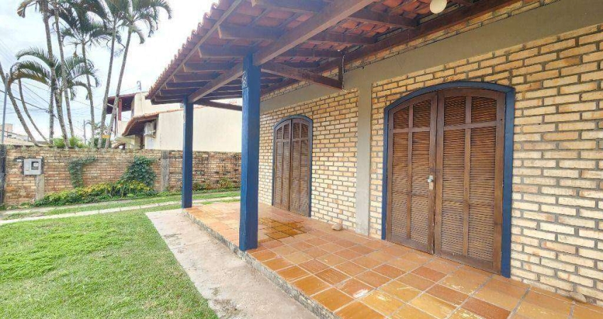 Casa com 4 dormitórios à venda, 181 m² por R$ 1.900.000 - Canasvieiras - Florianópolis/SC