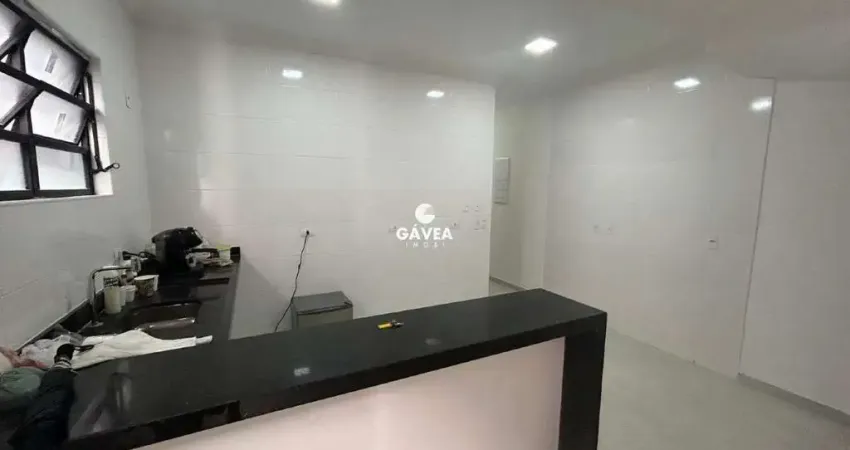 Casa com 3 quartos à venda no Embaré, Santos 