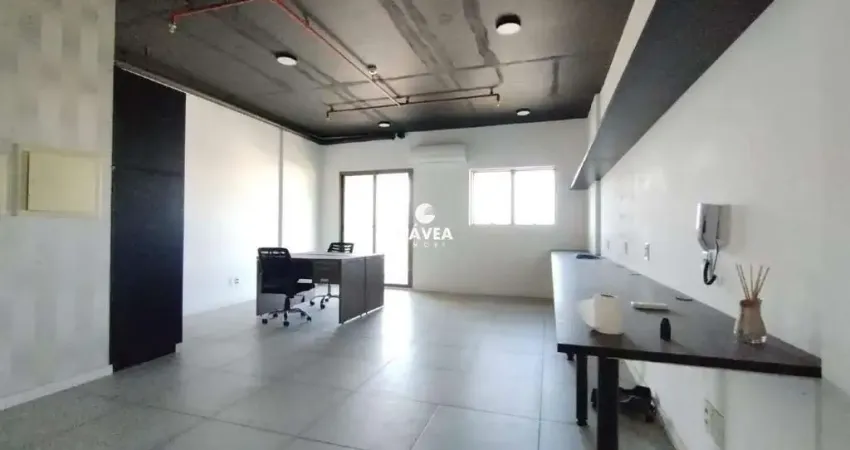 Sala comercial à venda no Valongo, Santos 