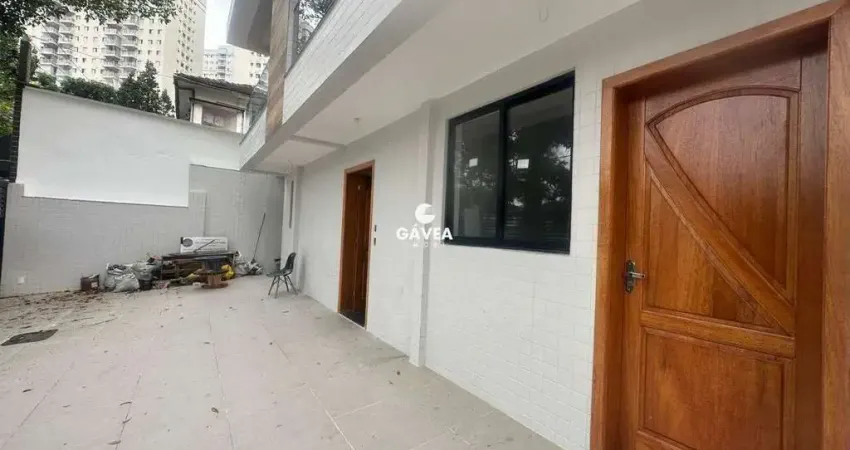 Casa com 2 quartos à venda no Marapé, Santos