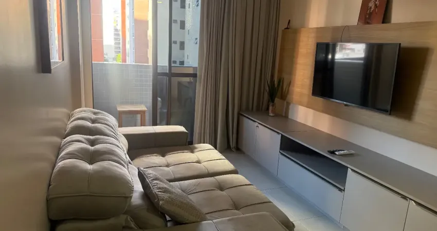 Alugo lindo quarto mobiliado e sala de alto padrão na ponta verde