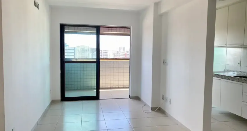 Apartamento com 3 quartos para alugar na Rua Vinícius de Moraes, Jatiúca, Maceió