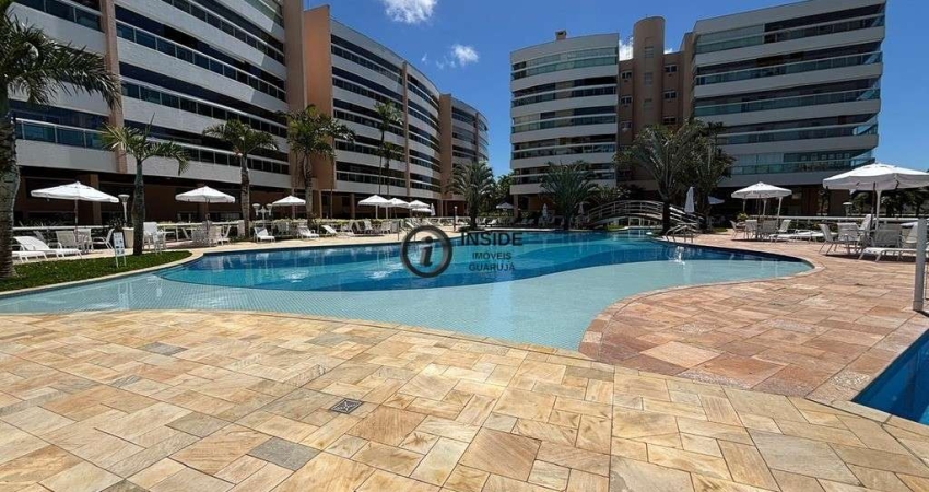 Apartamento com 3 suítes em condomínio resort
