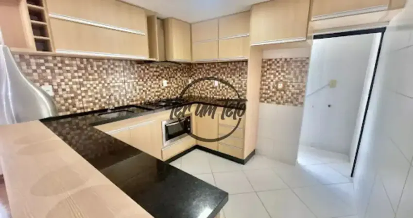 Apartamento com Cozinha Completa, Lavanderia Separada e Vaga!