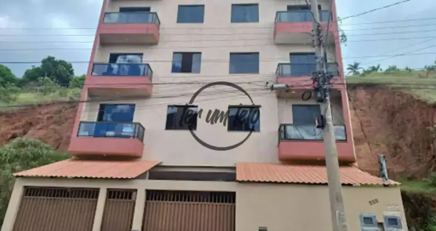 Apartamento com 3 Quartos e Varanda em Nova Benfica – 1º Andar com Área Externa!